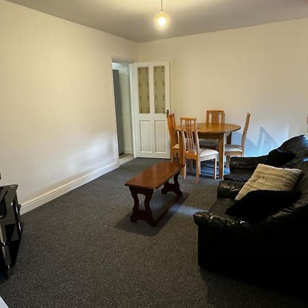 Deluxe Double Bedroom Manchester Eksteriør bilde